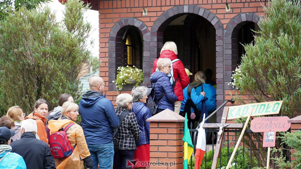 Odpust św. Anny. Pielgrzymka z Ostrołęki do Dąbrówki [11.09.2022] - zdjęcie #21 - eOstroleka.pl