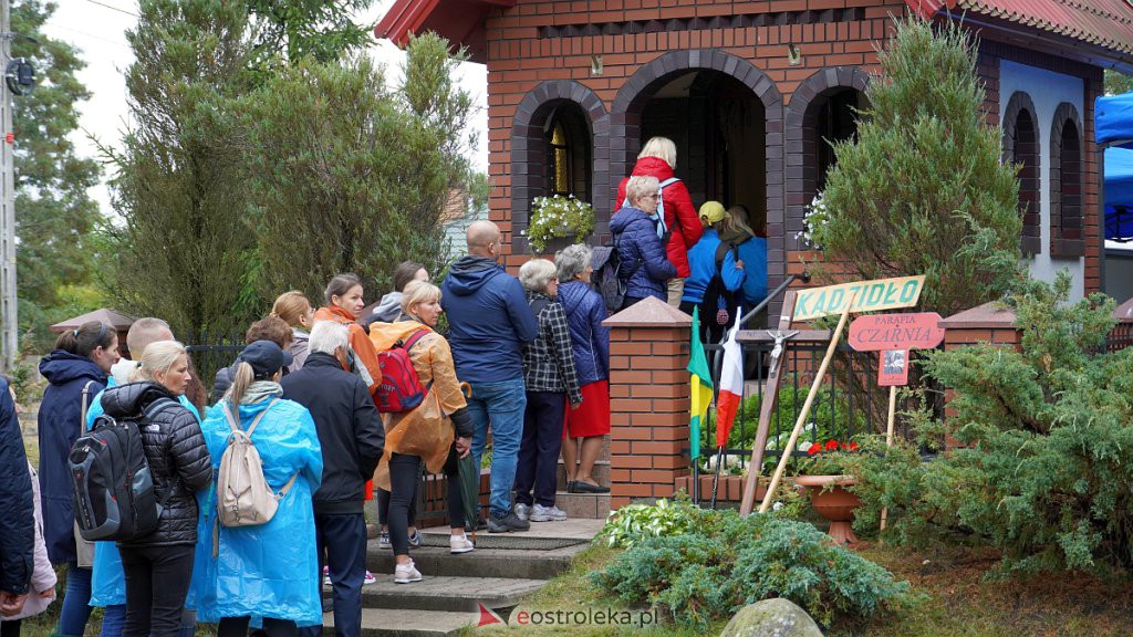 Odpust św. Anny. Pielgrzymka z Ostrołęki do Dąbrówki [11.09.2022] - zdjęcie #20 - eOstroleka.pl