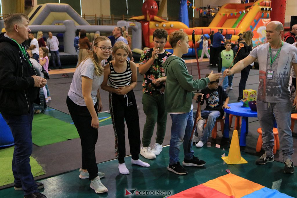 Osiedle Centrum żegna lato. Pogoda nie zdołała popsuć zabawy [11.09.2022] - zdjęcie #127 - eOstroleka.pl