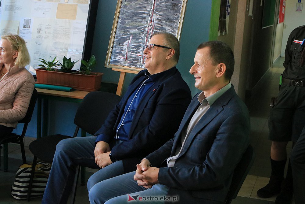 Spotkanie z Sybirakami w Szkole Podstawowej w Ołdakach [15.09.2022] - zdjęcie #11 - eOstroleka.pl