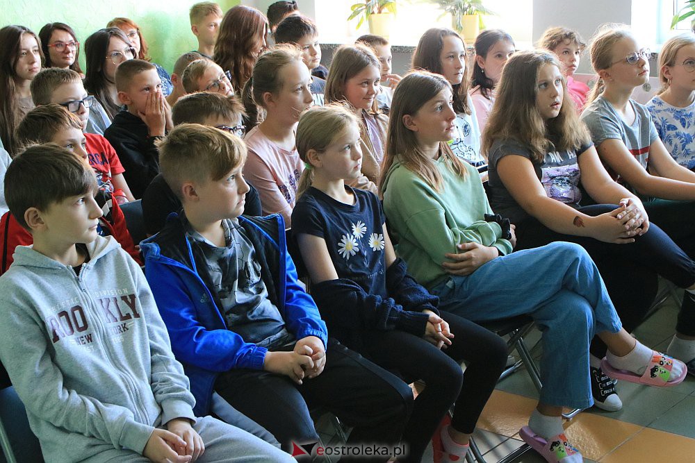 Spotkanie z Sybirakami w Szkole Podstawowej w Ołdakach [15.09.2022] - zdjęcie #18 - eOstroleka.pl