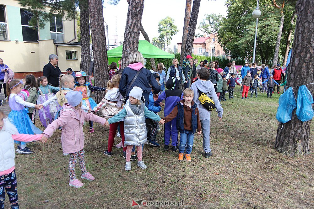Wojciechowice sprzątają i świętują. Trwa świetny piknik dla mieszkańców [16.09.2022 - zdjęcie #20 - eOstroleka.pl