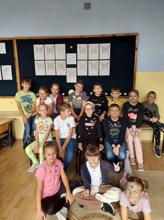 Dzień Kropki w Szkole Podstawowej nr 2 [16.09.2022] - zdjęcie #13 - eOstroleka.pl