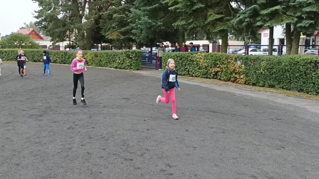 Półmaraton Kurpiowski: biegi dla dzieci [18.09.2022] - zdjęcie #31 - eOstroleka.pl