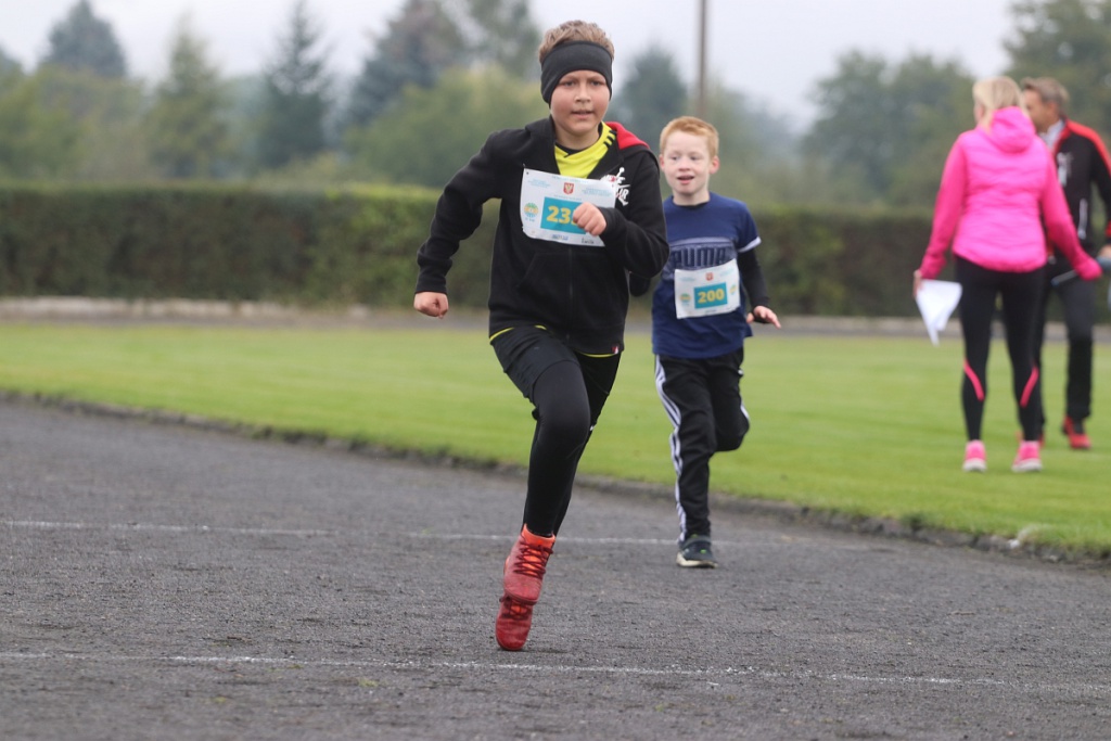 Półmaraton Kurpiowski: biegi dla dzieci [18.09.2022] - zdjęcie #50 - eOstroleka.pl