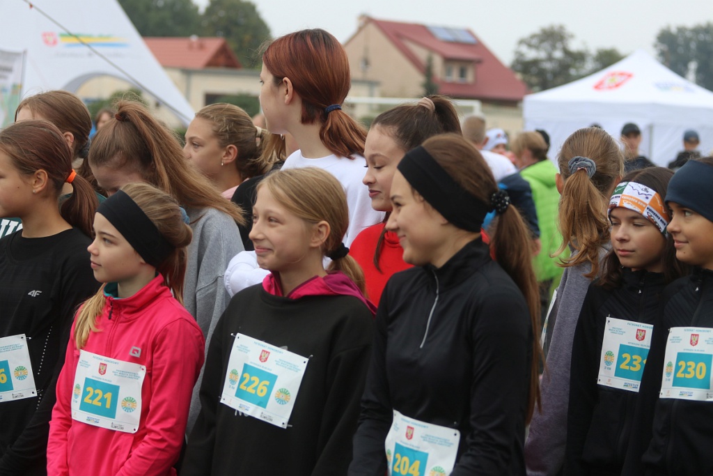 Półmaraton Kurpiowski: biegi dla dzieci [18.09.2022] - zdjęcie #66 - eOstroleka.pl