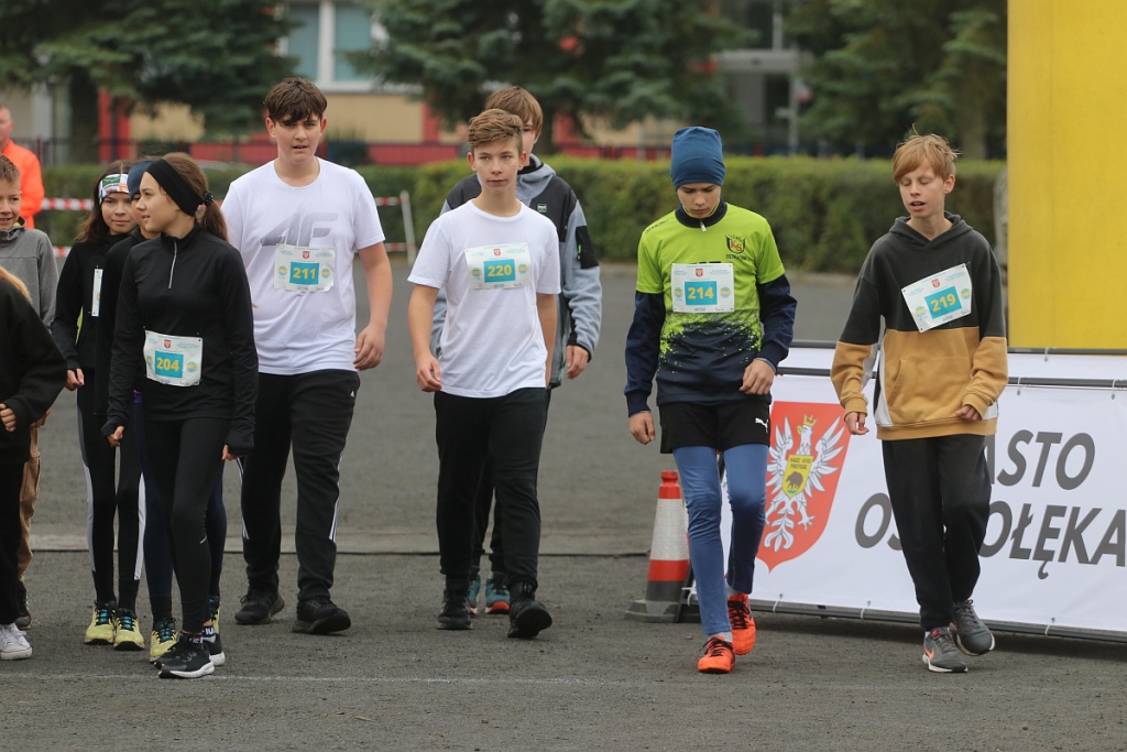 Półmaraton Kurpiowski: biegi dla dzieci [18.09.2022] - zdjęcie #76 - eOstroleka.pl