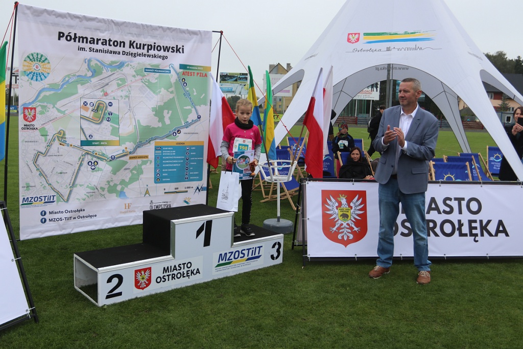 Półmaraton Kurpiowski: biegi dla dzieci [18.09.2022] - zdjęcie #93 - eOstroleka.pl
