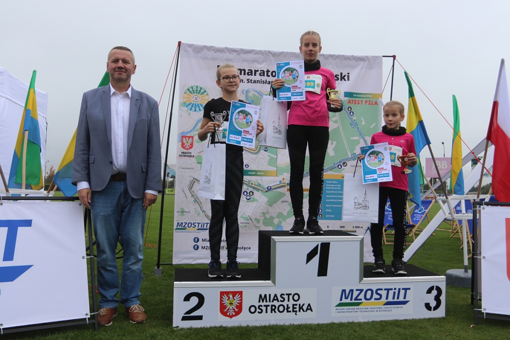 Półmaraton Kurpiowski: biegi dla dzieci [18.09.2022] - zdjęcie #90 - eOstroleka.pl