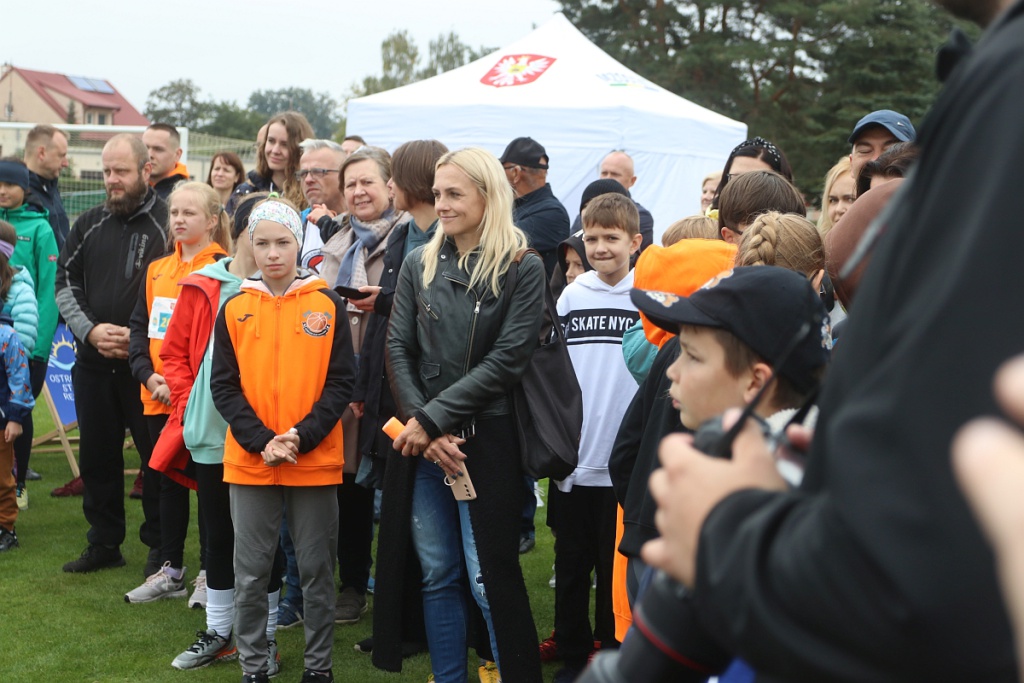 Półmaraton Kurpiowski: biegi dla dzieci [18.09.2022] - zdjęcie #87 - eOstroleka.pl