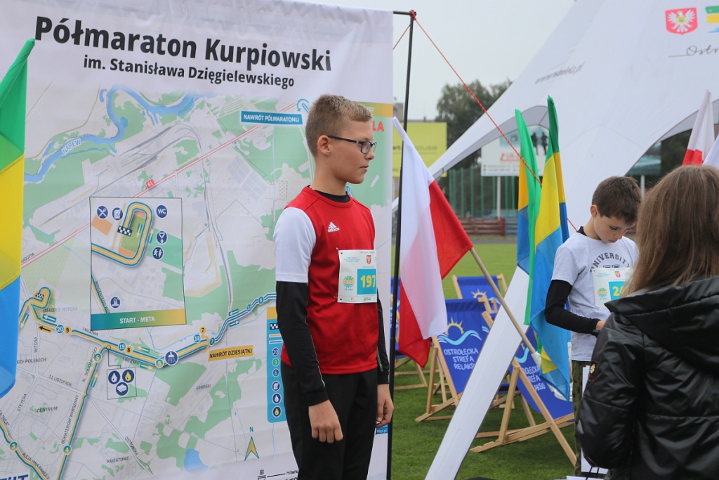 Półmaraton Kurpiowski: biegi dla dzieci [18.09.2022] - zdjęcie #86 - eOstroleka.pl