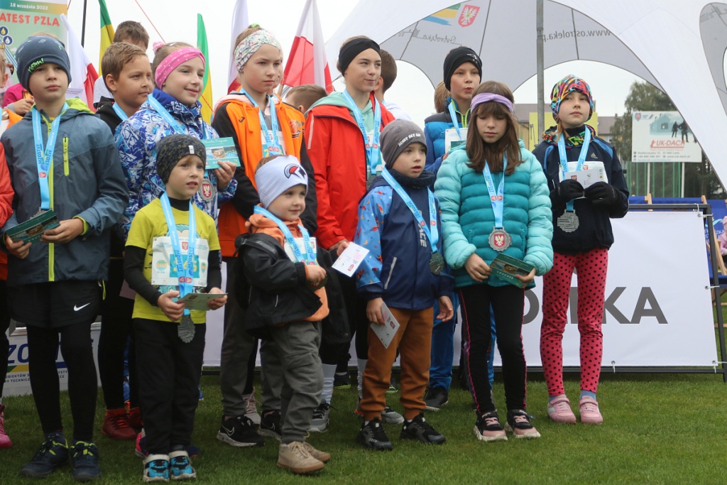 Półmaraton Kurpiowski: biegi dla dzieci [18.09.2022] - zdjęcie #70 - eOstroleka.pl