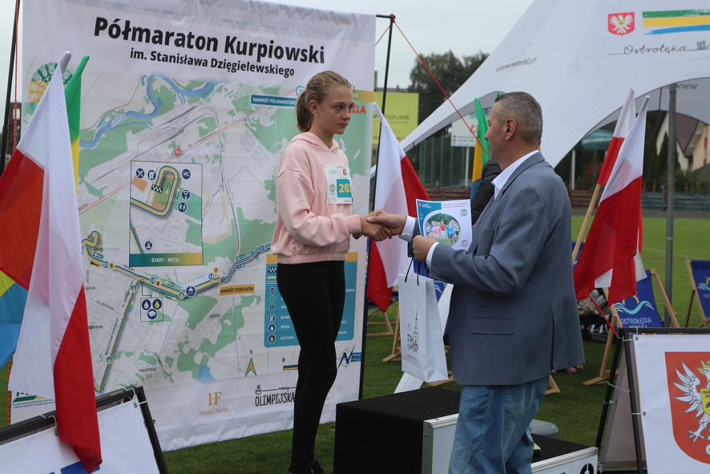 Półmaraton Kurpiowski: biegi dla dzieci [18.09.2022] - zdjęcie #61 - eOstroleka.pl