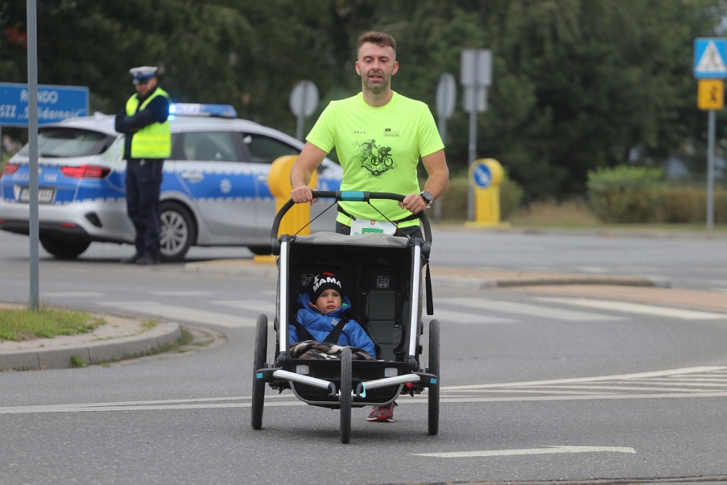 Półmaraton Kurpiowski 2022 [18.09.2022] - zdjęcie #50 - eOstroleka.pl