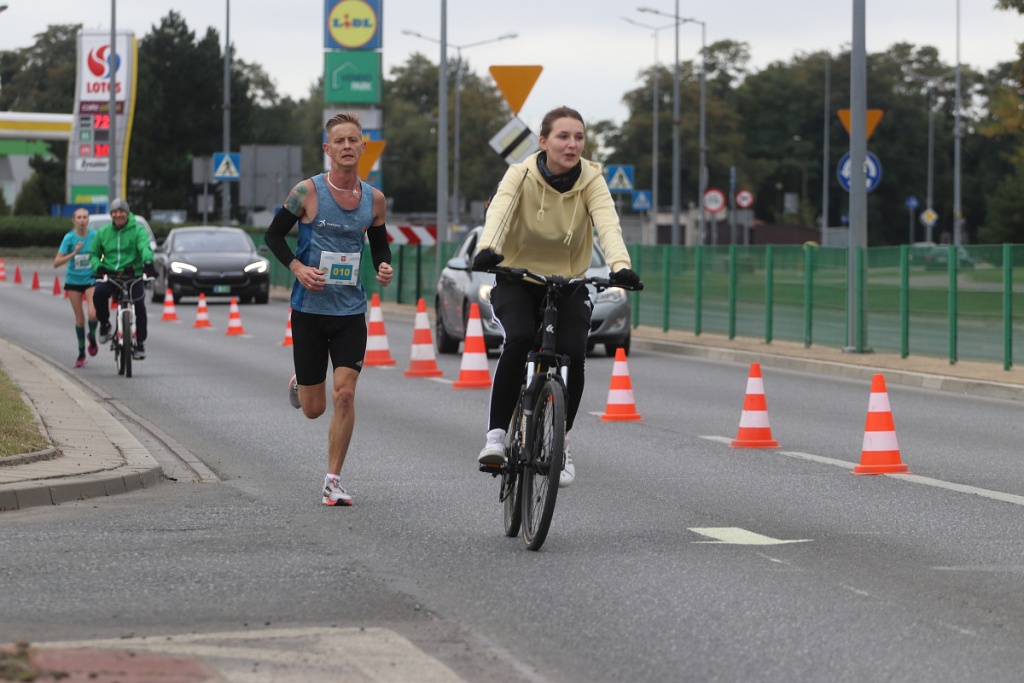 Półmaraton Kurpiowski 2022 [18.09.2022] - zdjęcie #233 - eOstroleka.pl