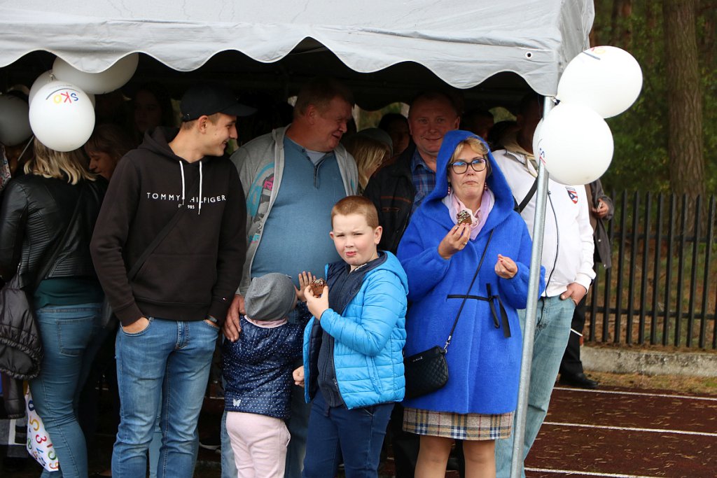 Festyn wiejski w Wachu. Zabawa trwała mimo przeciwności pogodowych [18.09.2022] - zdjęcie #8 - eOstroleka.pl