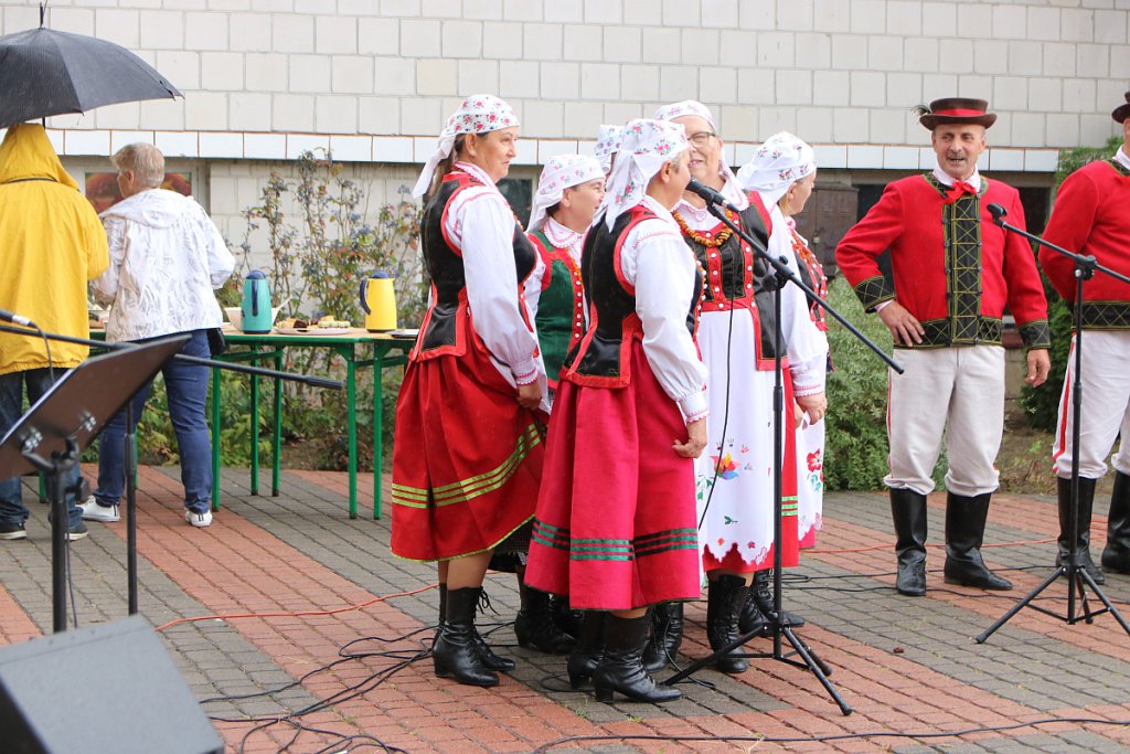 Festyn wiejski w Wachu. Zabawa trwała mimo przeciwności pogodowych [18.09.2022] - zdjęcie #28 - eOstroleka.pl