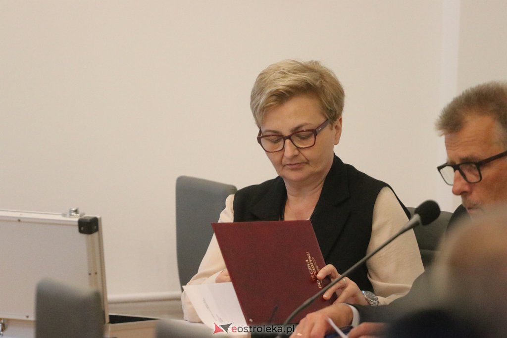 Sesja rady powiatu [19.09.2022] - zdjęcie #8 - eOstroleka.pl