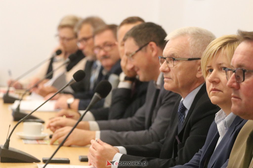 Sesja rady powiatu [19.09.2022] - zdjęcie #11 - eOstroleka.pl