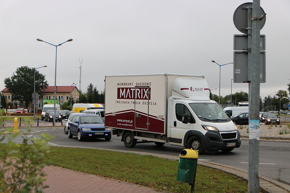 Happening w SP 5. Akcja EDWARD [20.09.2022] - zdjęcie #37 - eOstroleka.pl