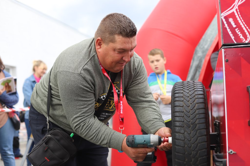 Piknik urodzinowy Centrobud [24.09.2022] - zdjęcie #18 - eOstroleka.pl