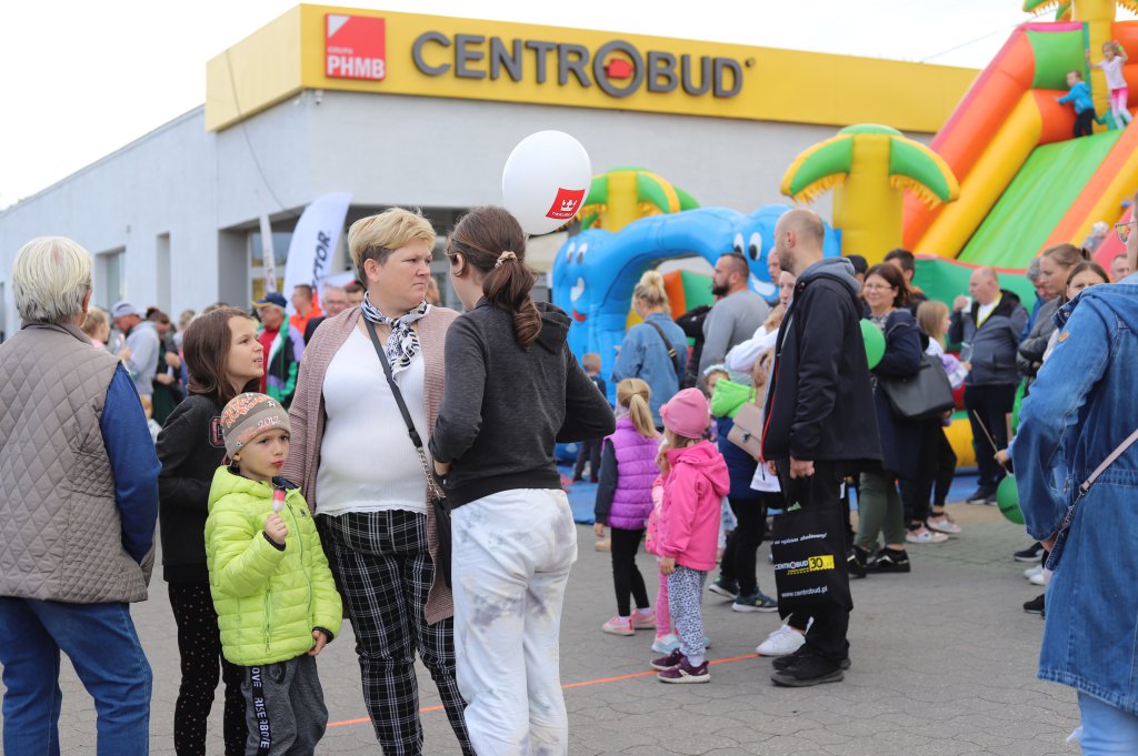 Piknik urodzinowy Centrobud [24.09.2022] - zdjęcie #9 - eOstroleka.pl