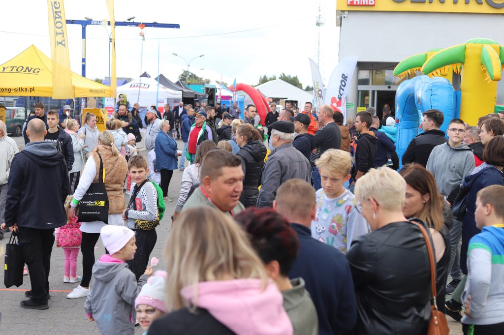 Piknik urodzinowy Centrobud [24.09.2022] - zdjęcie #5 - eOstroleka.pl