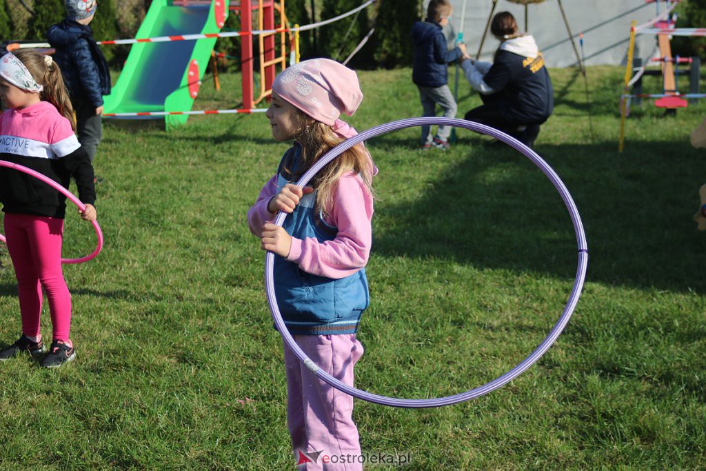Rodzinny piknik w Daniszewie. Moc nietuzinkowej zabawy przy pięknej jesiennej pogodzie [24.09.2022] - zdjęcie #48 - eOstroleka.pl