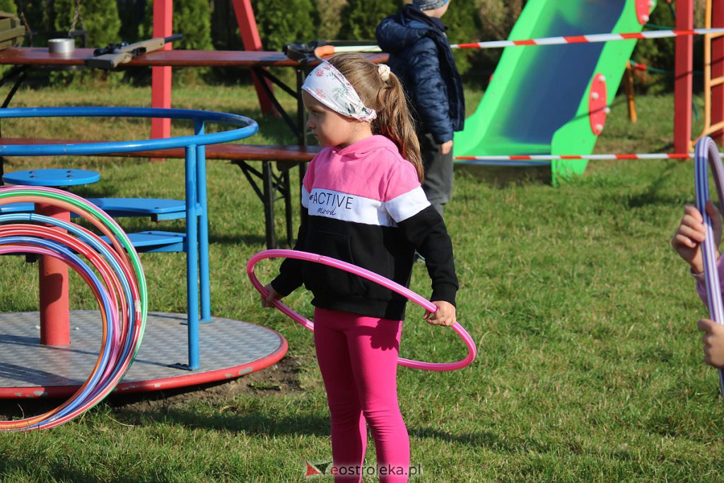Rodzinny piknik w Daniszewie. Moc nietuzinkowej zabawy przy pięknej jesiennej pogodzie [24.09.2022] - zdjęcie #47 - eOstroleka.pl