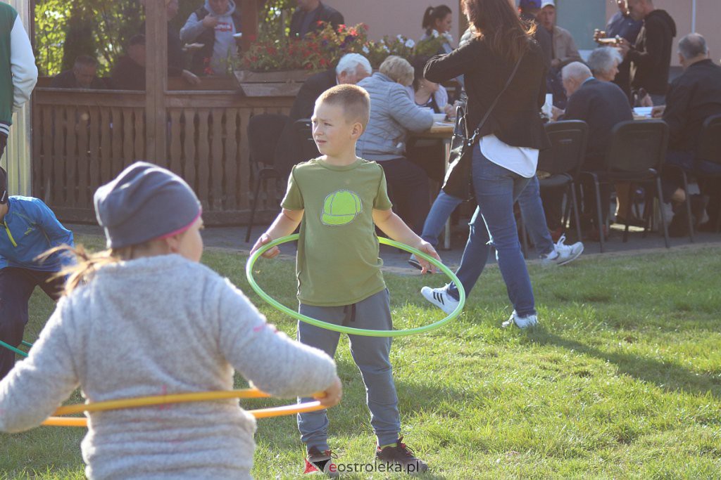 Rodzinny piknik w Daniszewie. Moc nietuzinkowej zabawy przy pięknej jesiennej pogodzie [24.09.2022] - zdjęcie #38 - eOstroleka.pl