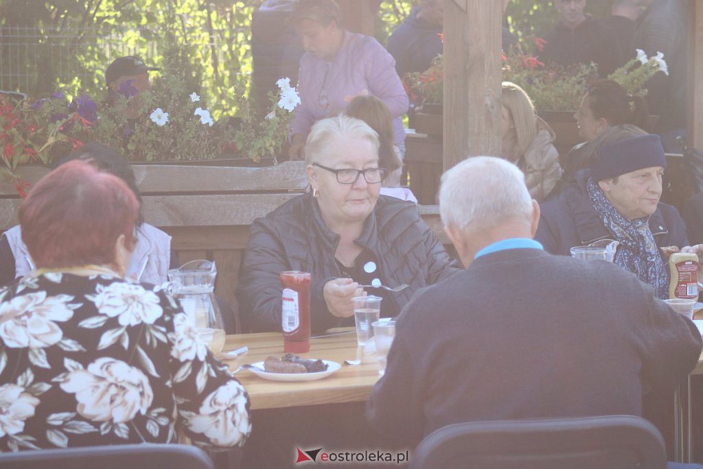 Rodzinny piknik w Daniszewie. Moc nietuzinkowej zabawy przy pięknej jesiennej pogodzie [24.09.2022] - zdjęcie #27 - eOstroleka.pl