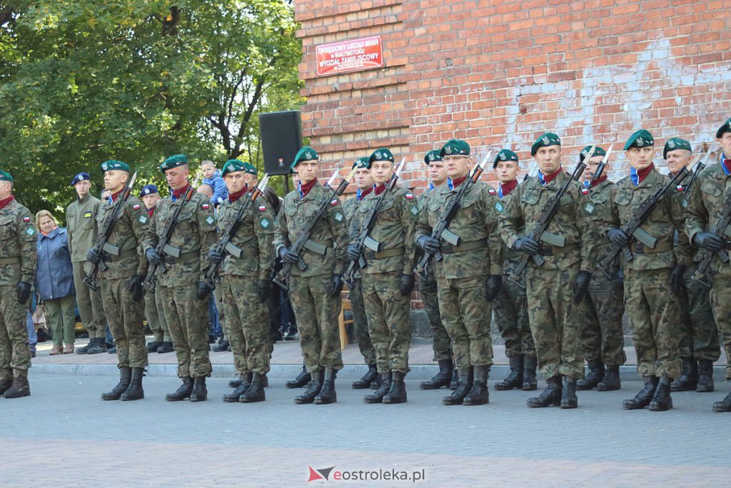 Święto 5 Pułku Ułanów Zasławskich w Ostrołęce [25.09.2022] - zdjęcie #77 - eOstroleka.pl