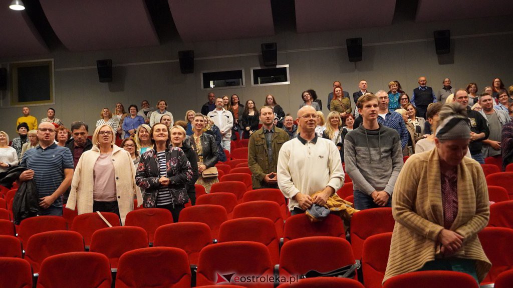 30. lat Dyskusyjnego Klubu Filmowego Rejs. Barbara Cichoń uhonorowana Medalem Pamiątkowym Pro Masovia [26.09.2022] - zdjęcie #3 - eOstroleka.pl