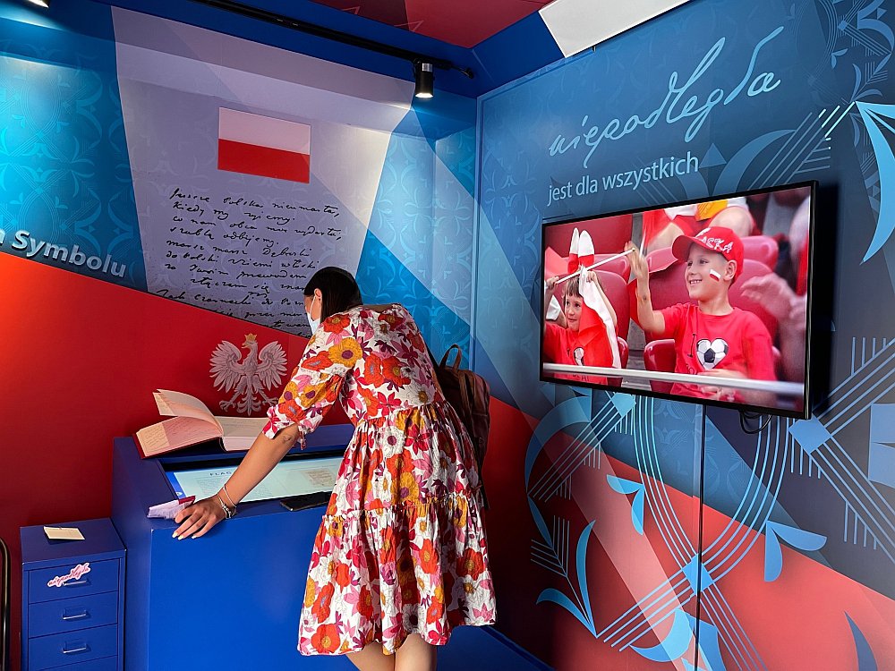 Mobilne muzeum „Niepodległa” przyjedzie do Ostrołęki. Niezwykła, wystawa, filmy VR i fotobudka [27.09.2022] - zdjęcie #10 - eOstroleka.pl