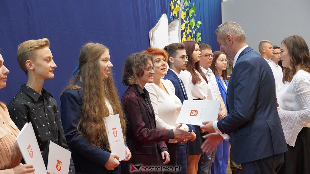 Samorządowa Gala Uczniowska. Wyróżniono prawie 200 uczniów [28.09.2022] - zdjęcie #225 - eOstroleka.pl