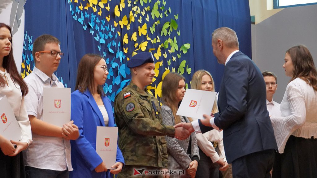 Samorządowa Gala Uczniowska. Wyróżniono prawie 200 uczniów [28.09.2022] - zdjęcie #213 - eOstroleka.pl
