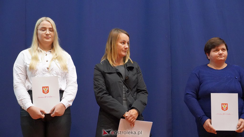 Samorządowa Gala Uczniowska. Wyróżniono prawie 200 uczniów [28.09.2022] - zdjęcie #155 - eOstroleka.pl