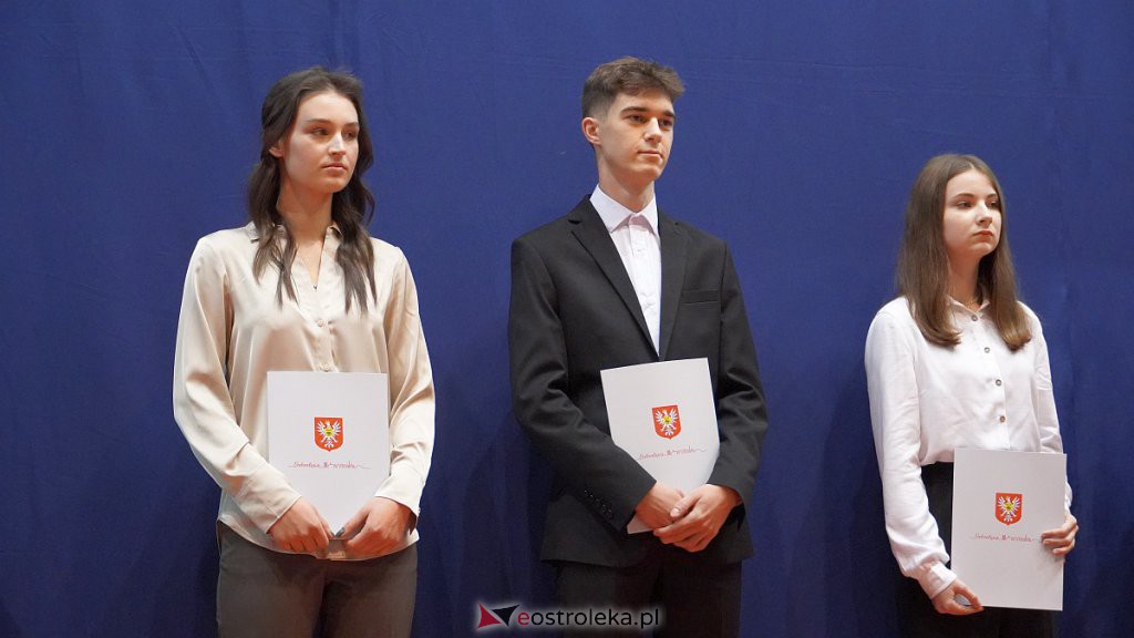 Samorządowa Gala Uczniowska. Wyróżniono prawie 200 uczniów [28.09.2022] - zdjęcie #153 - eOstroleka.pl