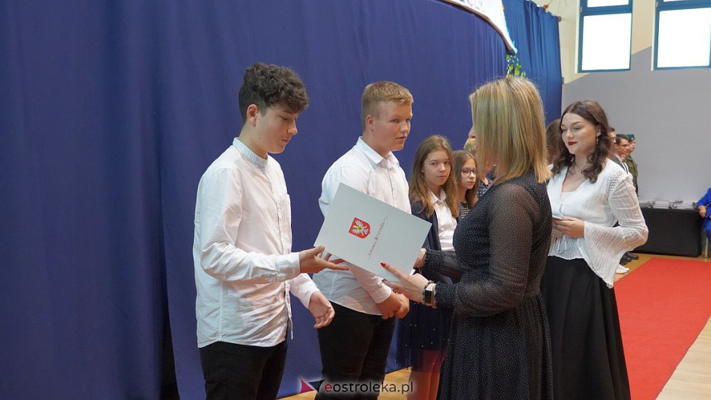 Samorządowa Gala Uczniowska. Wyróżniono prawie 200 uczniów [28.09.2022] - zdjęcie #133 - eOstroleka.pl