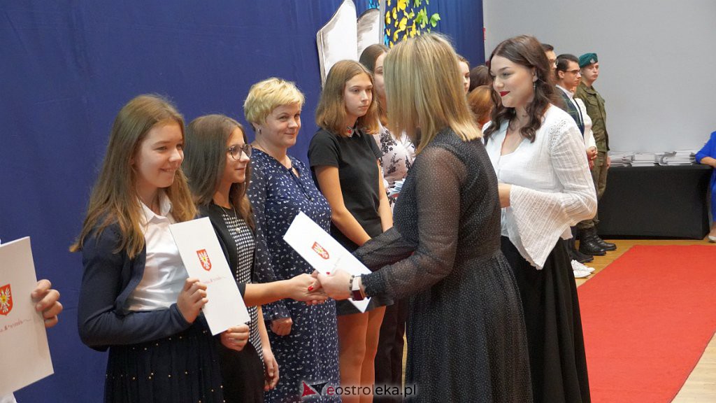 Samorządowa Gala Uczniowska. Wyróżniono prawie 200 uczniów [28.09.2022] - zdjęcie #125 - eOstroleka.pl
