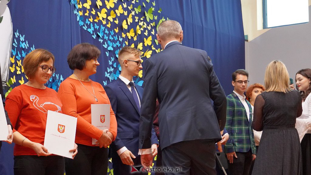 Samorządowa Gala Uczniowska. Wyróżniono prawie 200 uczniów [28.09.2022] - zdjęcie #91 - eOstroleka.pl