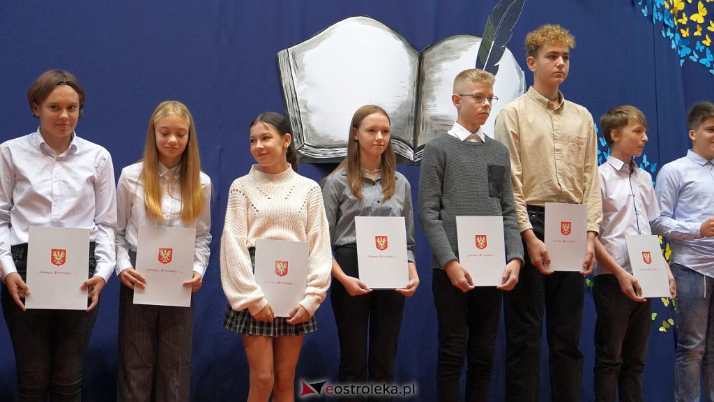 Samorządowa Gala Uczniowska. Wyróżniono prawie 200 uczniów [28.09.2022] - zdjęcie #182 - eOstroleka.pl