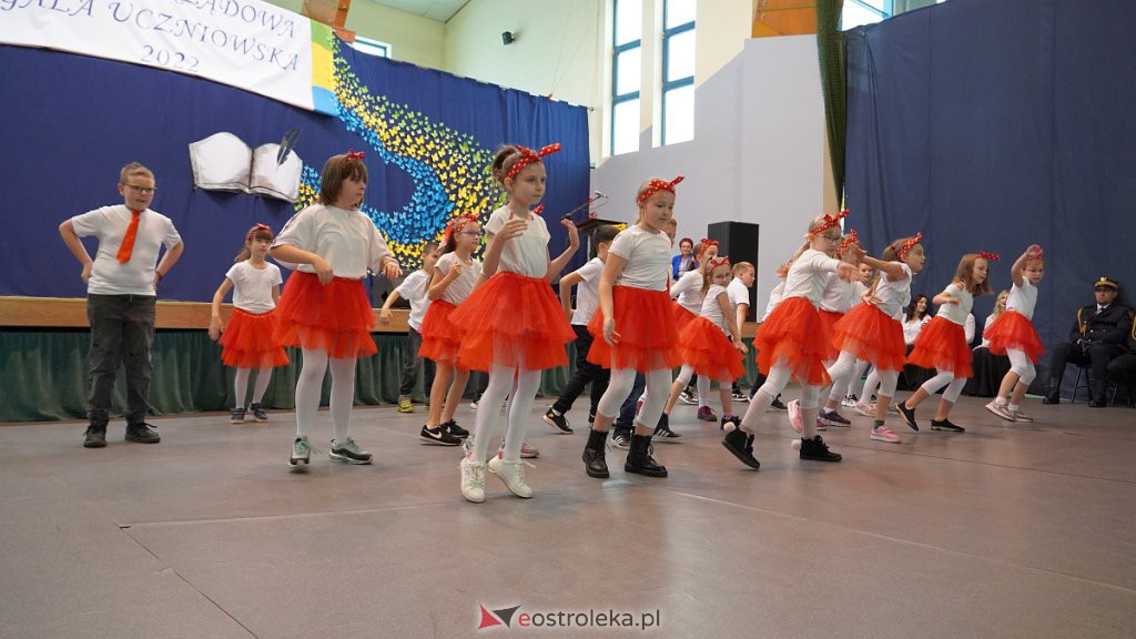 Samorządowa Gala Uczniowska. Wyróżniono prawie 200 uczniów [28.09.2022] - zdjęcie #114 - eOstroleka.pl