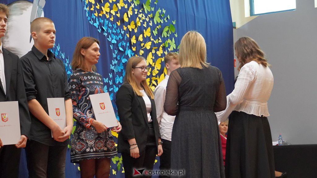 Samorządowa Gala Uczniowska. Wyróżniono prawie 200 uczniów [28.09.2022] - zdjęcie #88 - eOstroleka.pl