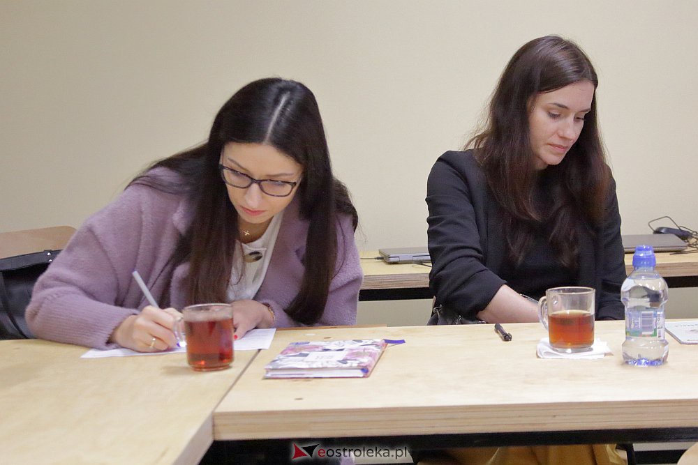 Profilaktyczne “Cukierki” dla ostrołęckich nauczycieli [30.09.2022] - zdjęcie #11 - eOstroleka.pl