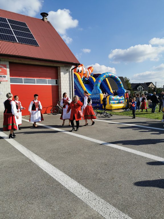 Festyn rodzinny Przywitanie jesieni w Olszewie-Borkach [1.10.2022] - zdjęcie #19 - eOstroleka.pl