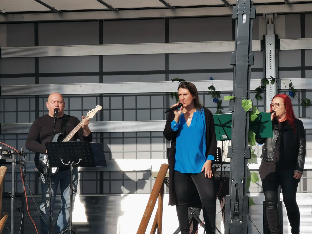 Festyn rodzinny Przywitanie jesieni w Olszewie-Borkach [1.10.2022] - zdjęcie #11 - eOstroleka.pl