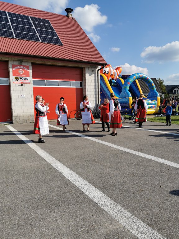 Festyn rodzinny Przywitanie jesieni w Olszewie-Borkach [1.10.2022] - zdjęcie #7 - eOstroleka.pl
