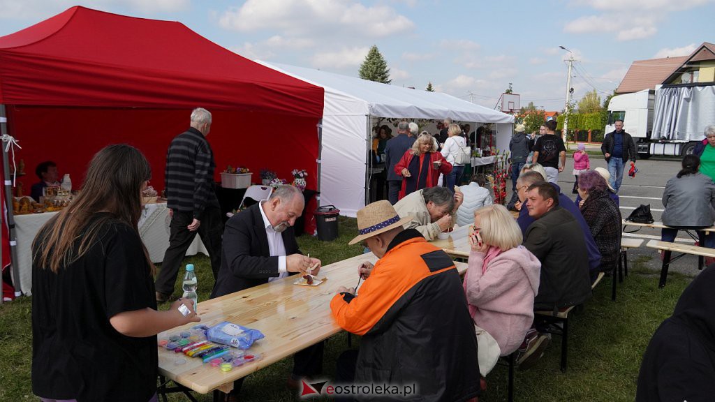 Festyn rodzinny Przywitanie jesieni w Olszewie-Borkach [1.10.2022] - zdjęcie #62 - eOstroleka.pl