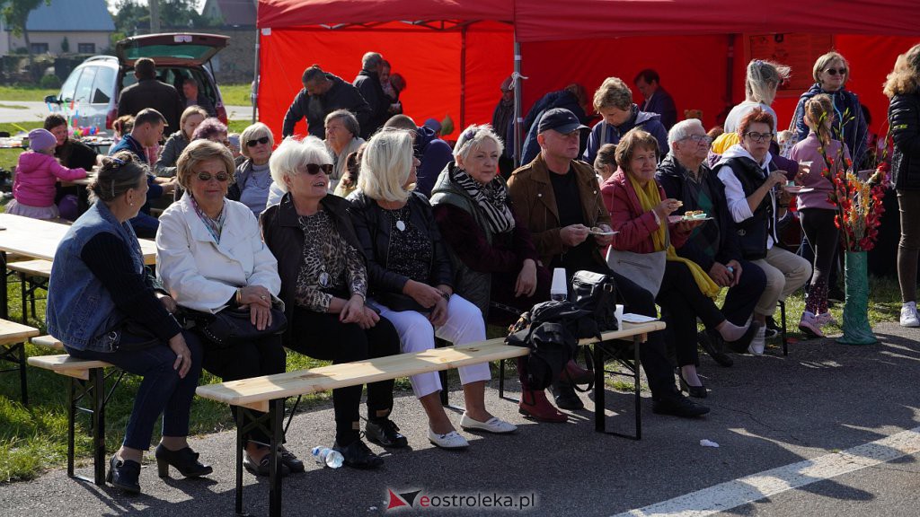 Festyn rodzinny Przywitanie jesieni w Olszewie-Borkach [1.10.2022] - zdjęcie #21 - eOstroleka.pl
